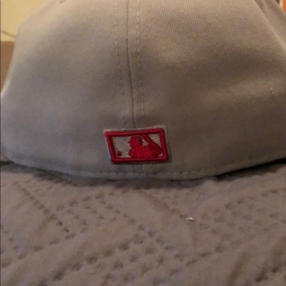 Cooperstown Collection Cincinnati Reds throwback - Picture 2 of 4